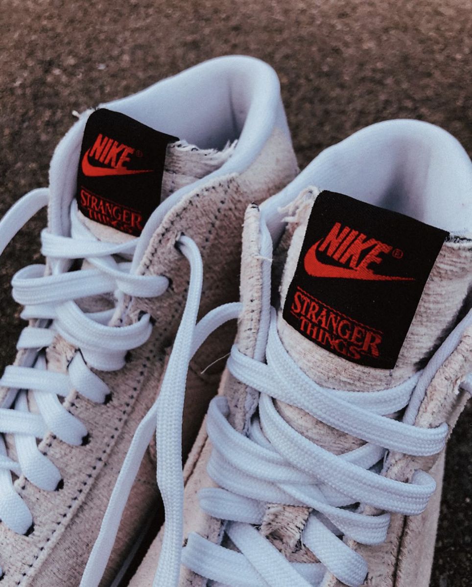 nike blazer mid 77 stranger things