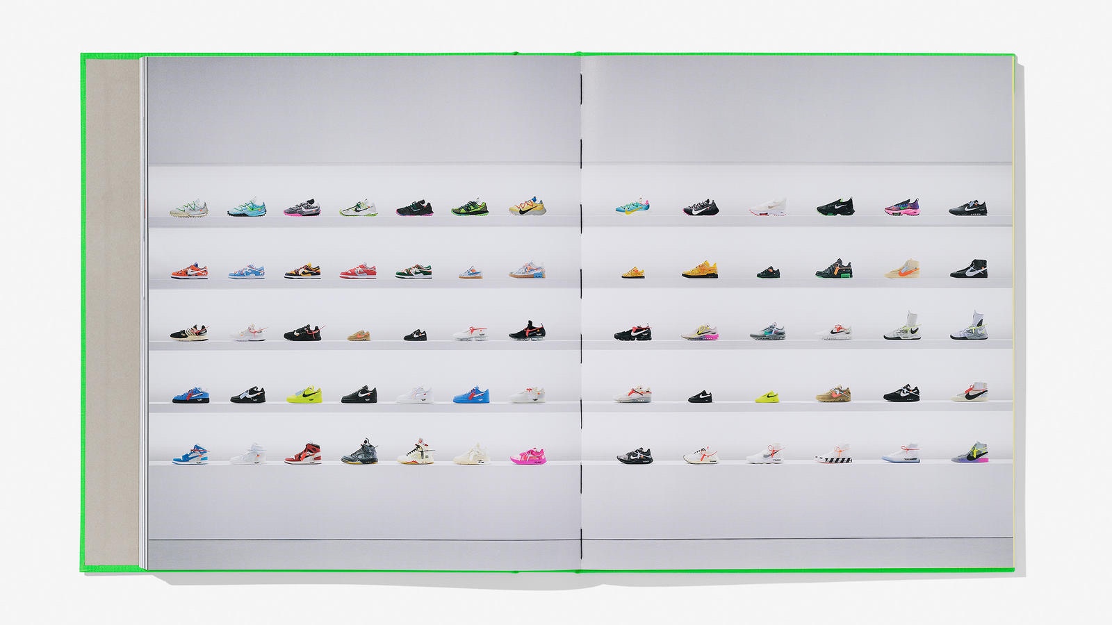 Virgil Abloh svela i segreti dei design “The Ten” nel proprio libro in collaborazione con Nike