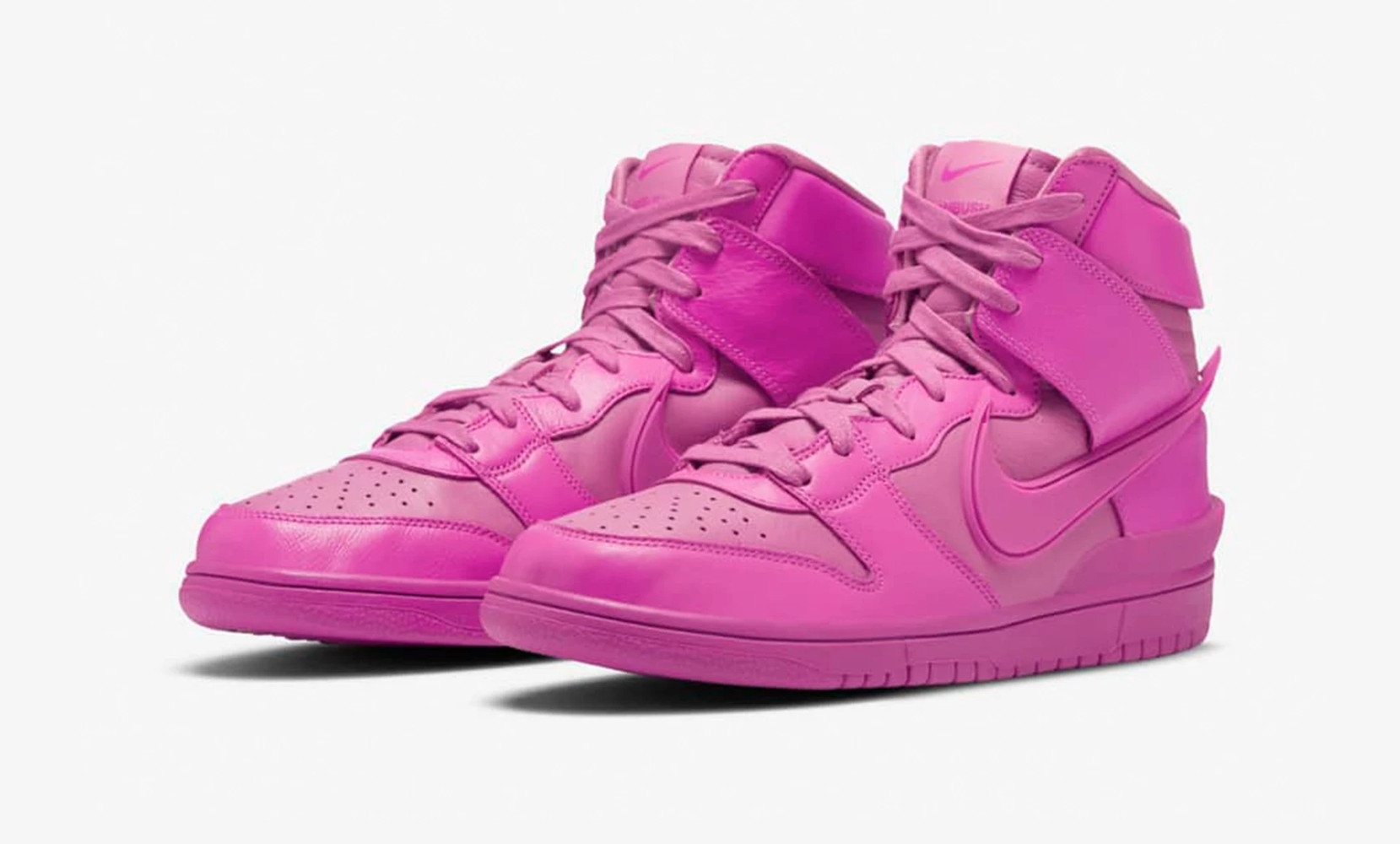 Le nuove Ambush x Nike Dunk High “Lethal Pink” stanno per fare il loro debutto