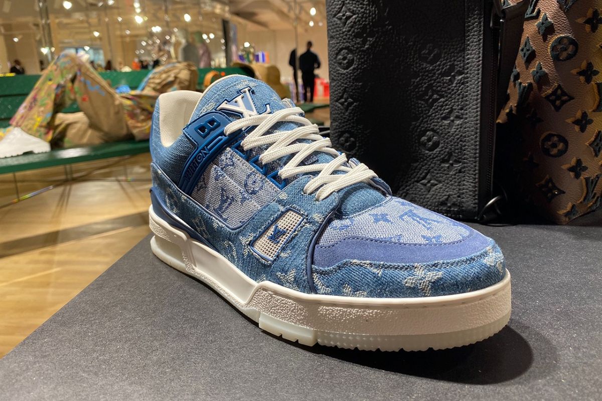 Louis Vuitton Lv Trainer Sneakers