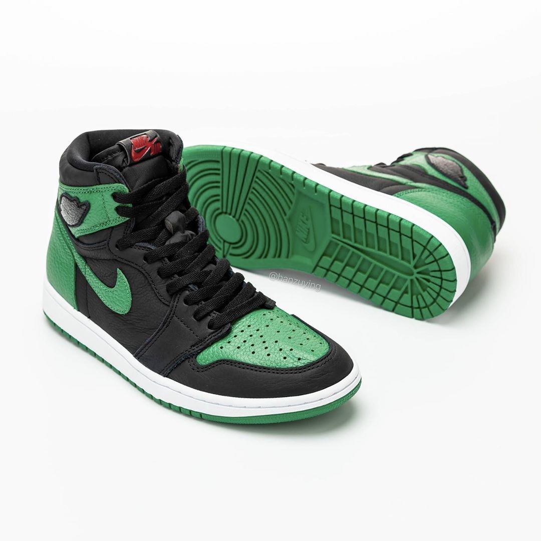 Air Jordan 1 “Pine Green”