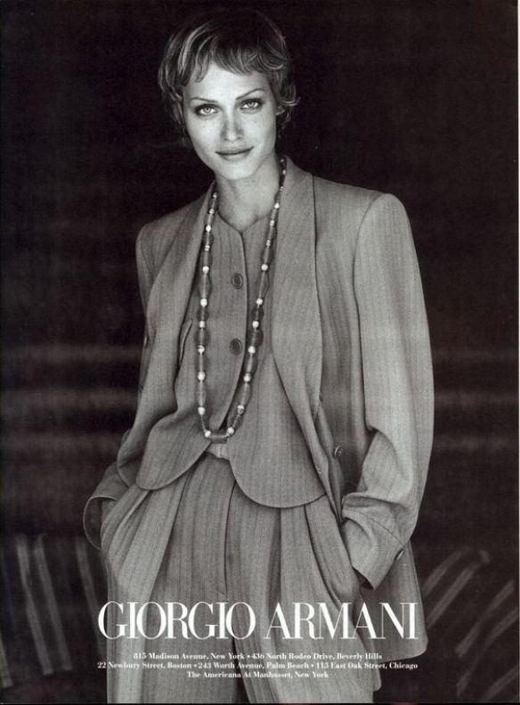 Auguri Re Giorgio: Il contributo di Armani al mondo della moda in 3  fondamentali capi • Soldoutservice