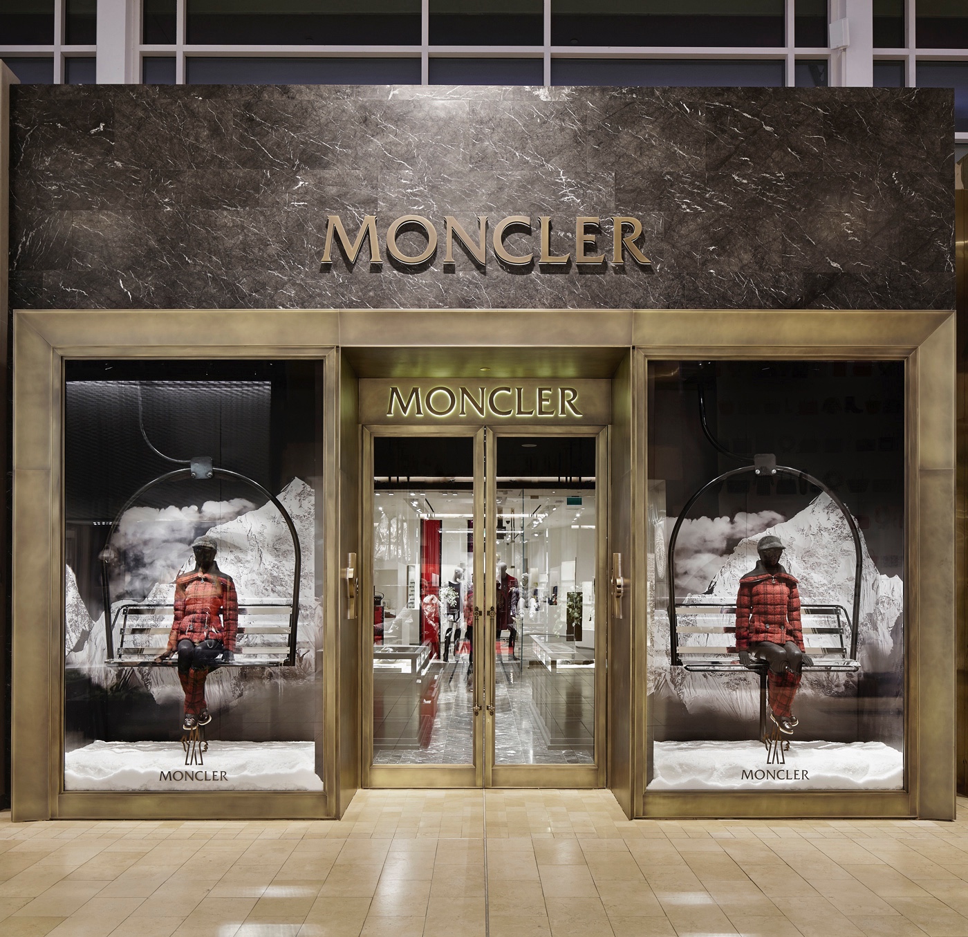 Moncler store
