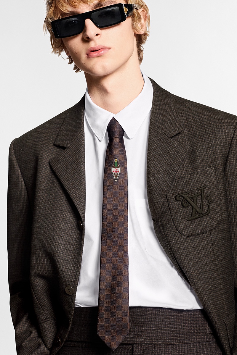 Cravatta Louis Vuitton e Nigo