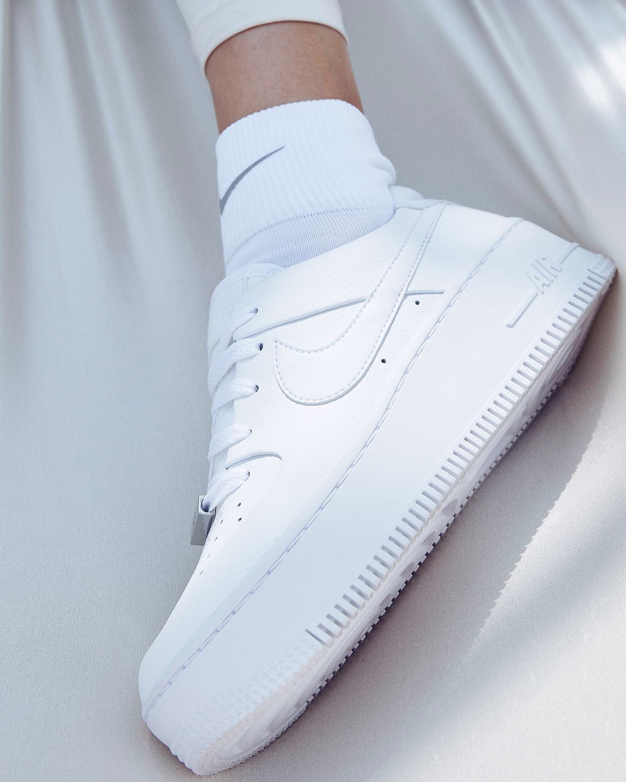 nike air force 1 indossate