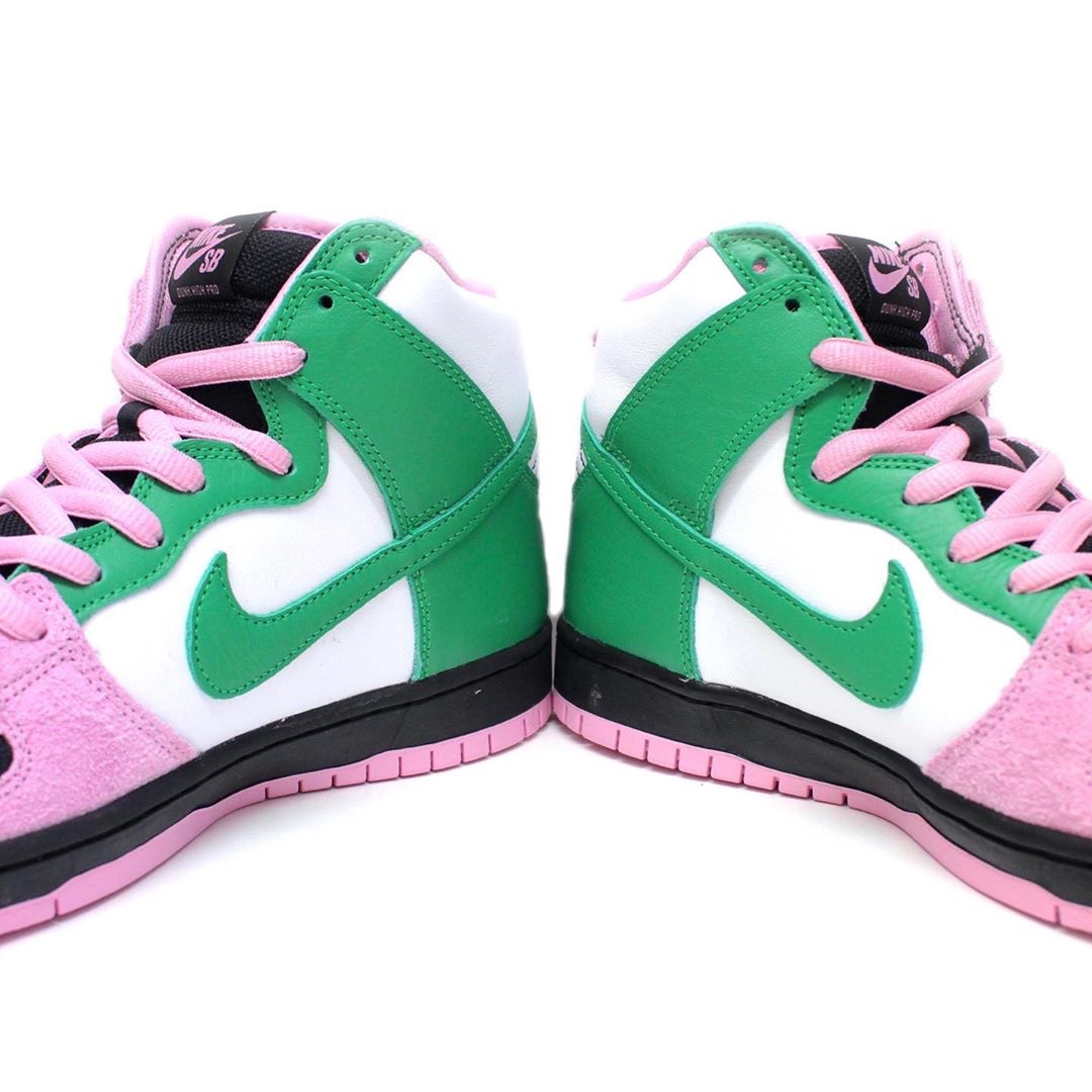 Кроссовки с розовыми шнурками. Nike SB Dunk High invert Celtics. Nike SB Dunk High Pro. Nike Dunk SB High Green. Nike SB Dunk High Pink.