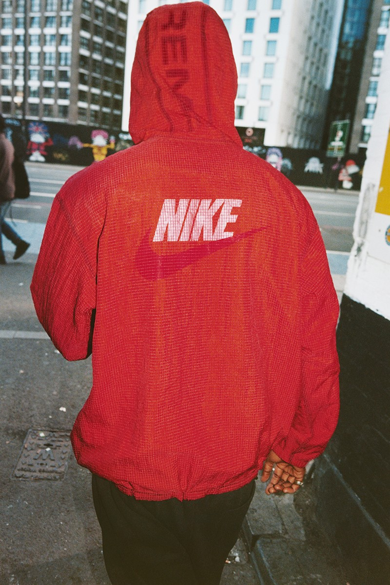 supreme x nike anorak
