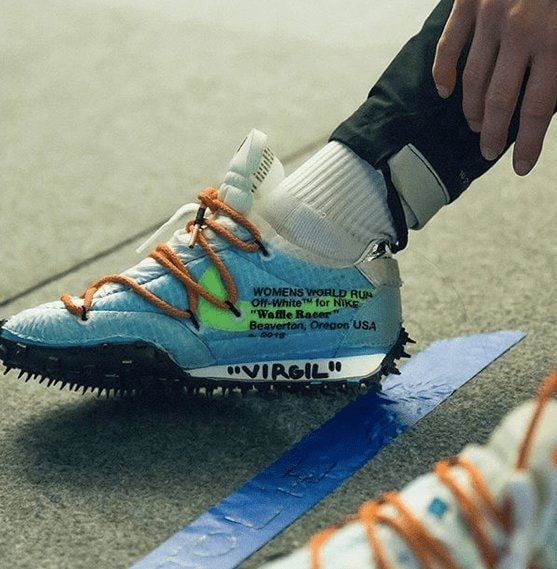 nike off white vapor waffle