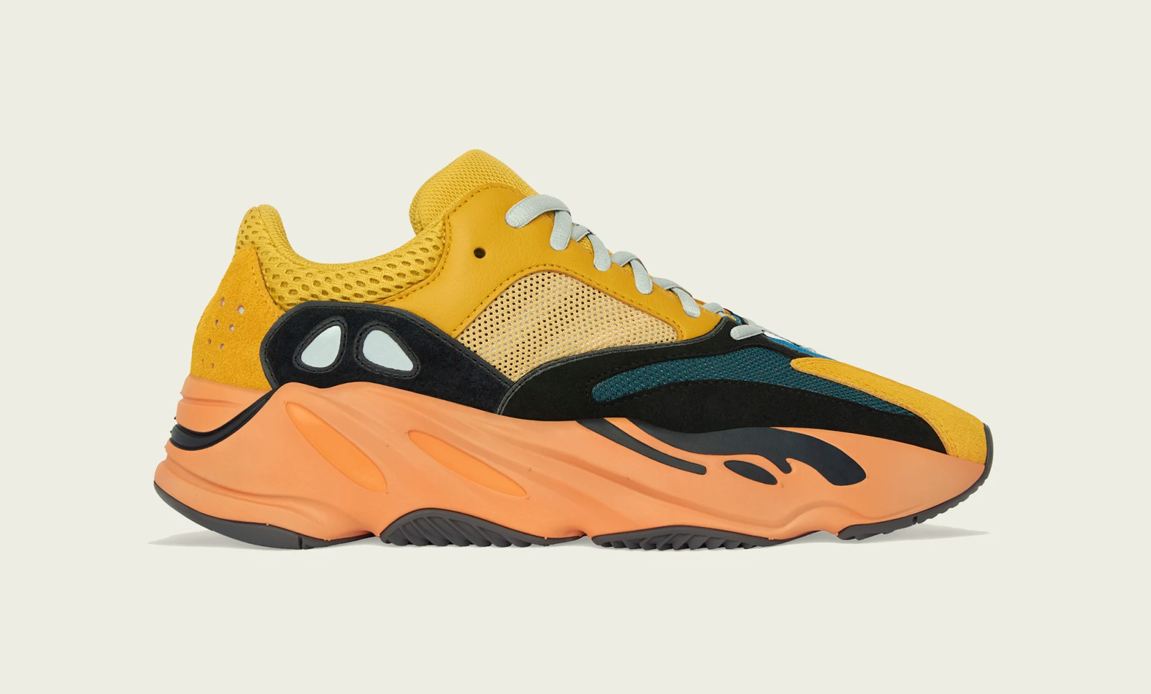 adidas YEEZY BOOST 700 “Sun”: immagini ufficiali e data di uscita