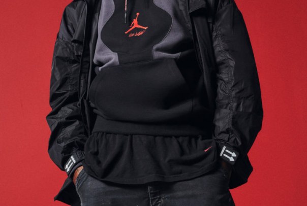 Jordan Brand x Off-White apparel collection: Tutti i prezzi e dove  acquistare - SOLDOUTSERVICE
