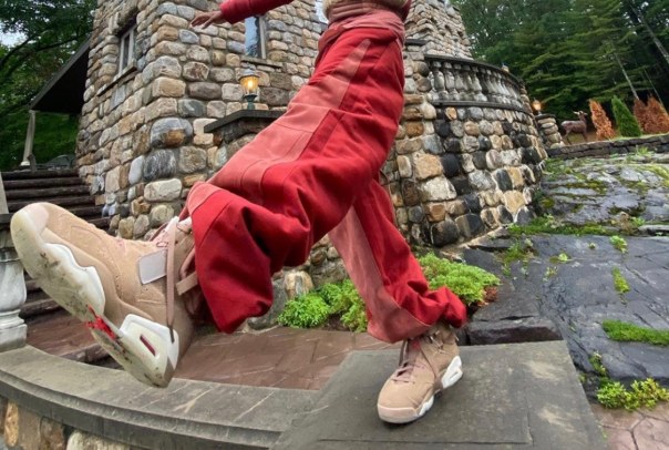 Travis Scott x Air Jordan 6: Nuova variante emersa in rete - SOLDOUTSERVICE