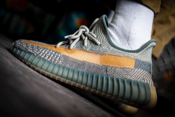 yeezy boost 350 v2 israfil on feet