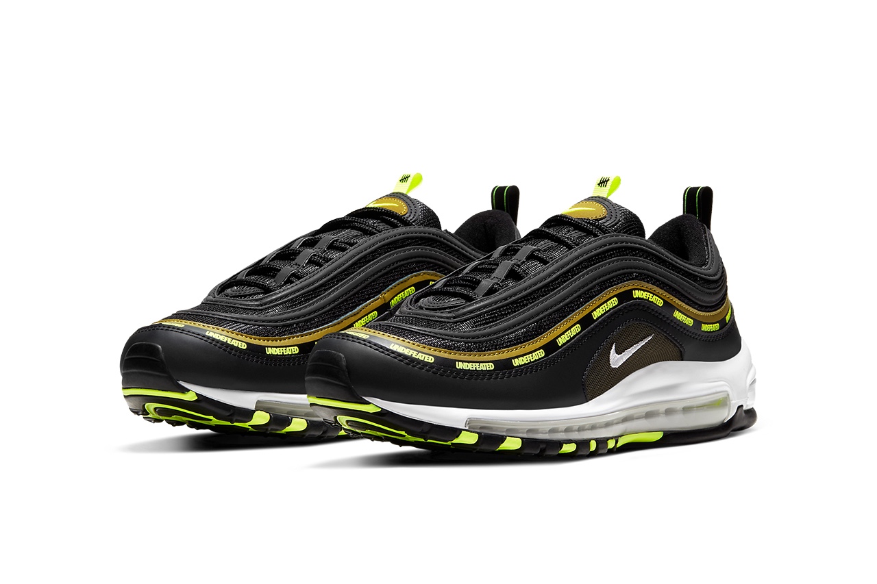UNDEFEATED x Nike Air Max 97 Volt